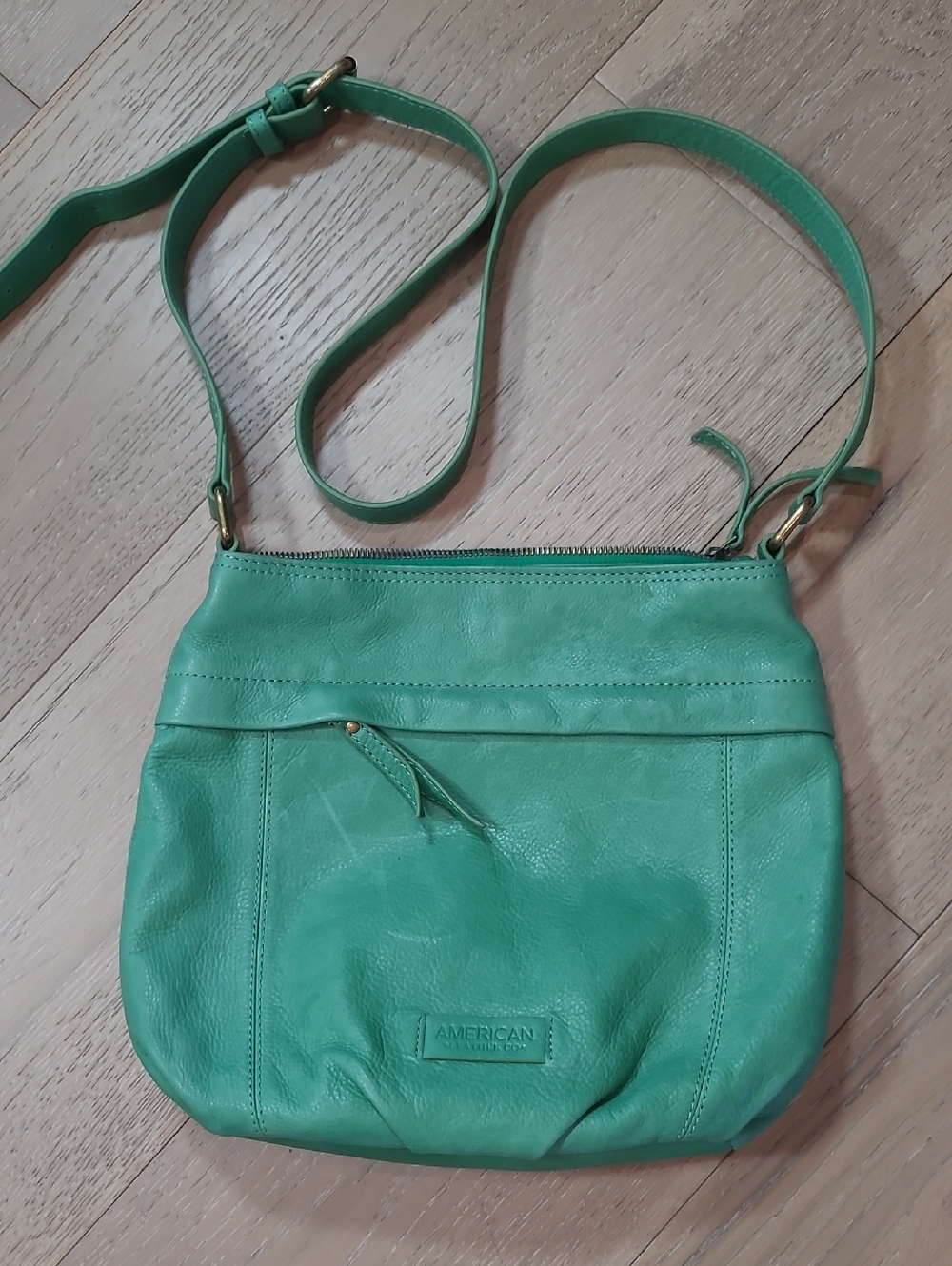EUC American Leather Co Acorn Double Entry Crossbody Bag Women's Green Purse